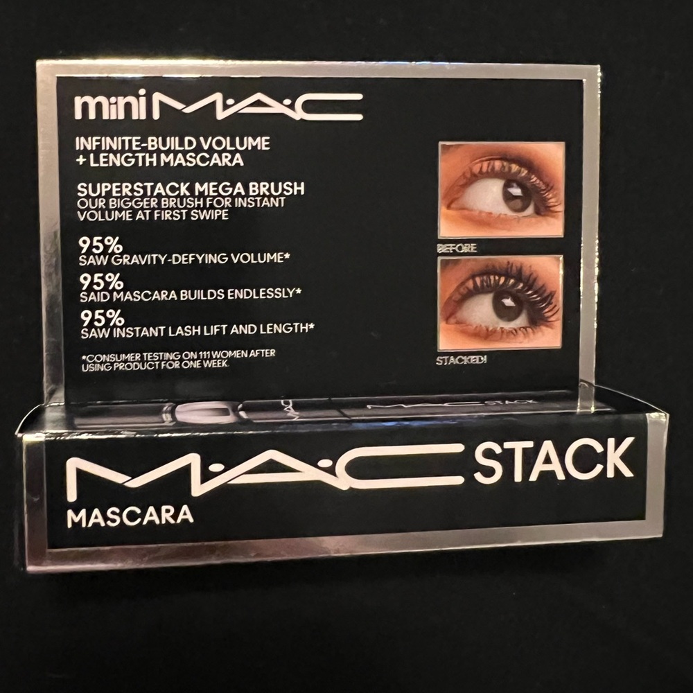 Mini MAC Cosmetics Black Mascara for Dramatic Eyes: Sample Size - Picture 2 of 4